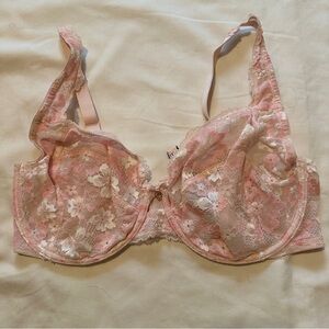 Victoria's Secret Pink & White Lace Underwire Bra